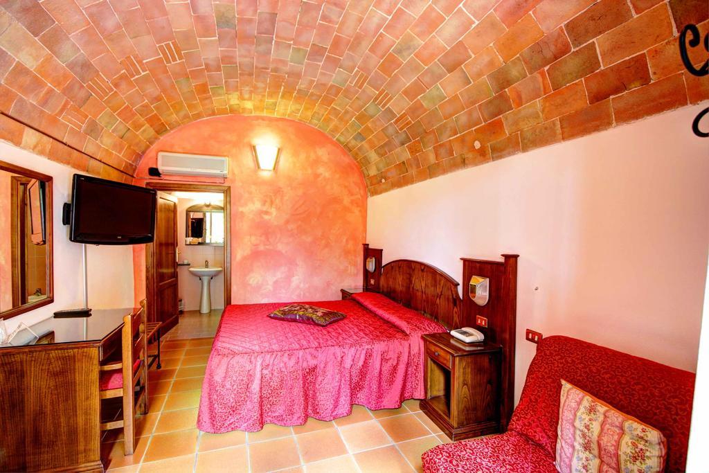 Hotel Residence Villa Rioddi 볼테라 외부 사진
