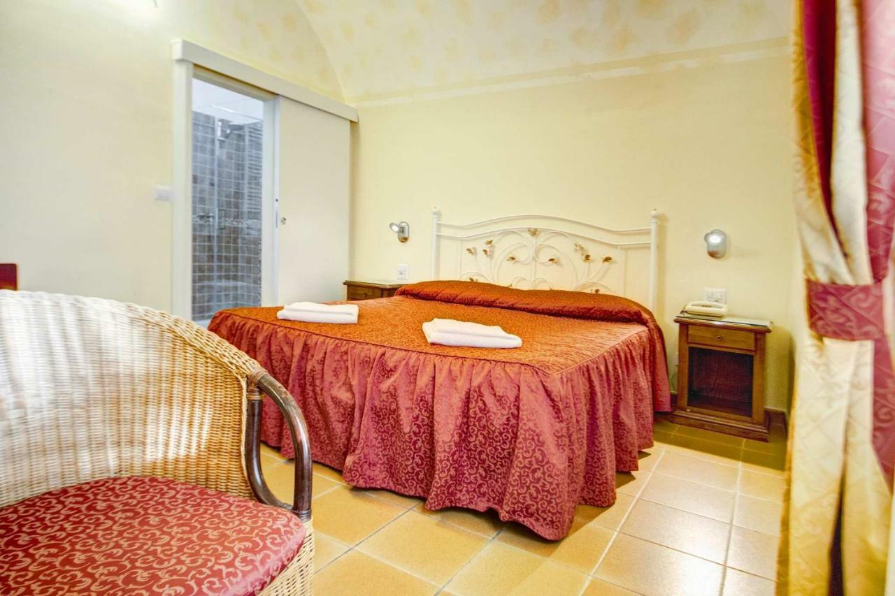 Hotel Residence Villa Rioddi 볼테라 외부 사진